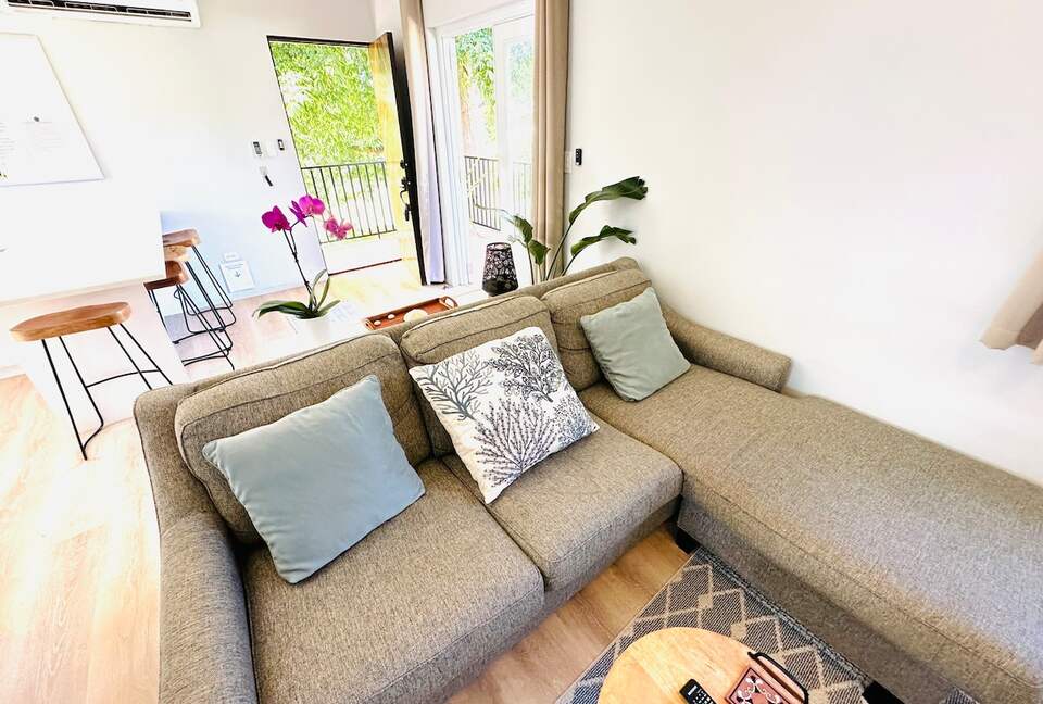 Coastal Comfort in Aguadilla - Aguacate, Puerto Rico