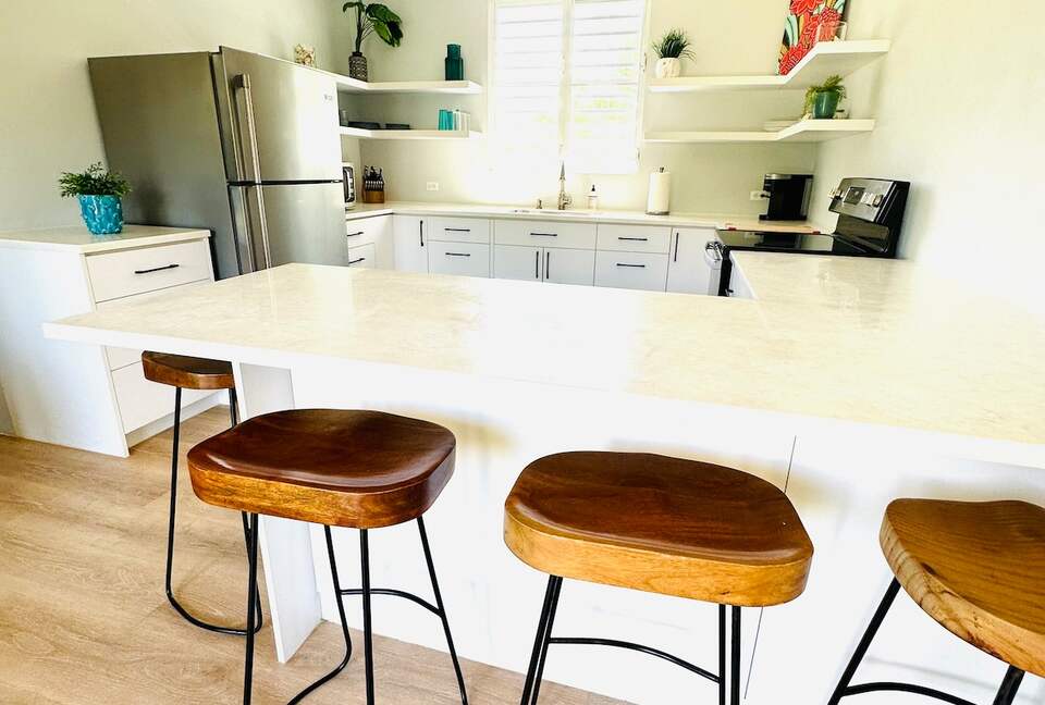 Coastal Comfort in Aguadilla - Aguacate, Puerto Rico