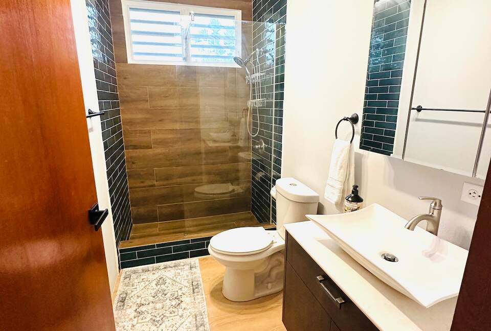 Coastal Comfort in Aguadilla - Aguacate, Puerto Rico