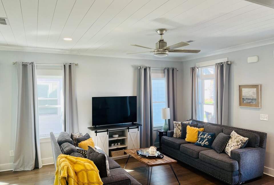 Stylish Twin Creeks Home Steps from the Marina and Clubhouse - Winchester, Tennessee