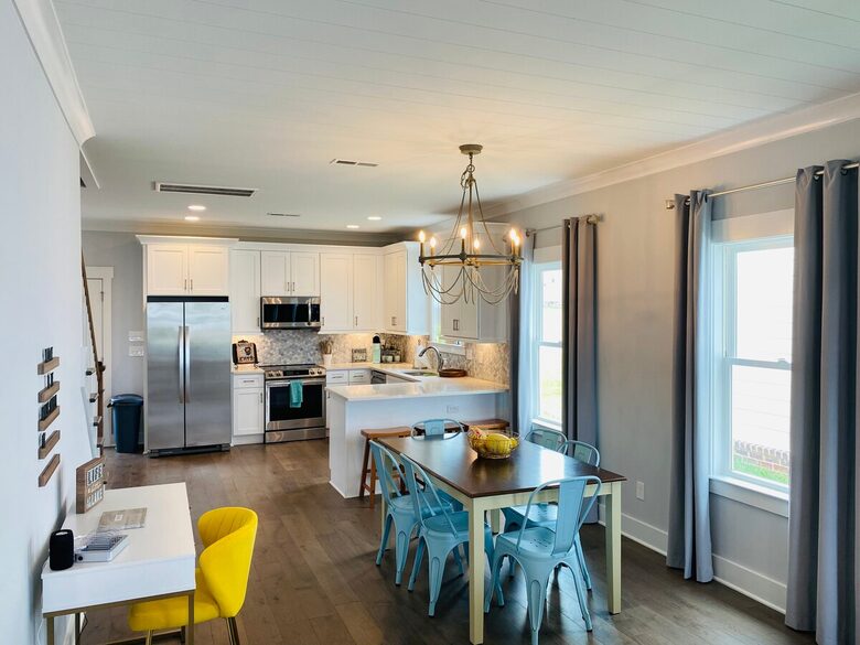 Stylish Twin Creeks Home Steps from the Marina and Clubhouse - Winchester, Tennessee