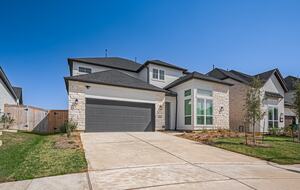 Modern Lakeside Home Minutes from The Woodlands - Tomball, Texas