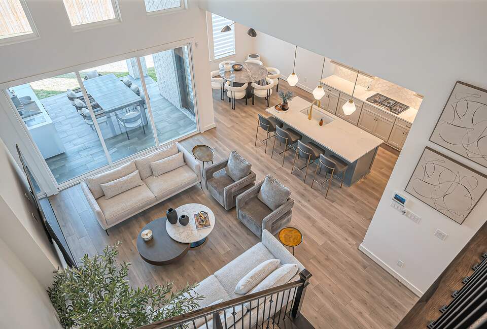 Modern Lakeside Home Minutes from The Woodlands - Tomball, Texas