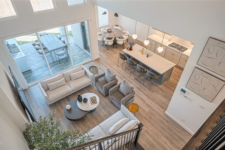 Modern Lakeside Home Minutes from The Woodlands - Tomball, Texas