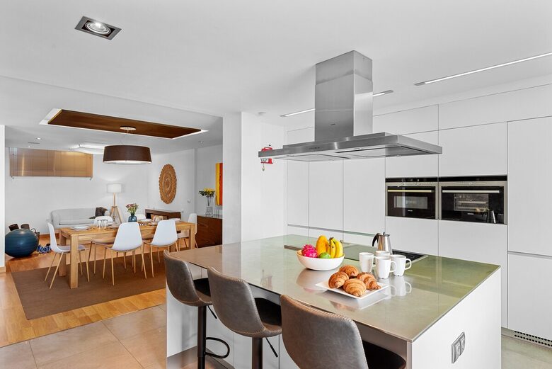 Coastal Serenity: A Seafront Escape in Tenerife - Radazul, Spain