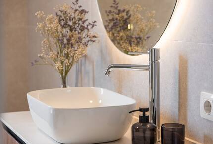 Coastal Serenity: A Seafront Escape in Tenerife - Radazul, Spain