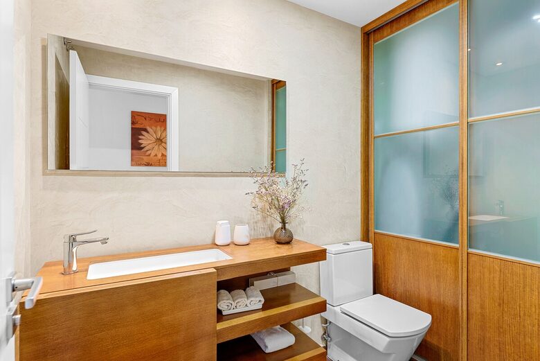 Coastal Serenity: A Seafront Escape in Tenerife - Radazul, Spain