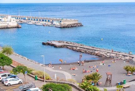 Coastal Serenity: A Seafront Escape in Tenerife - Radazul, Spain