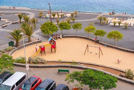 Coastal Serenity: A Seafront Escape in Tenerife - Radazul, Spain