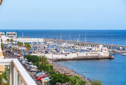 Coastal Serenity: A Seafront Escape in Tenerife - Radazul, Spain