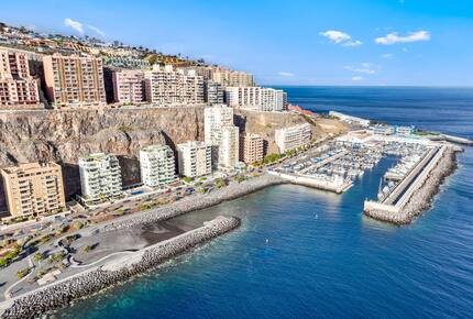 Coastal Serenity: A Seafront Escape in Tenerife - Radazul, Spain