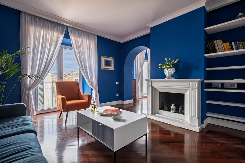 Elegant City Apartment in the Heart of Naples - Naples, Italy
