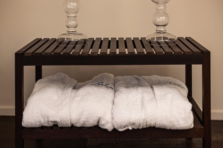 Elegant City Apartment in the Heart of Naples - Naples, Italy