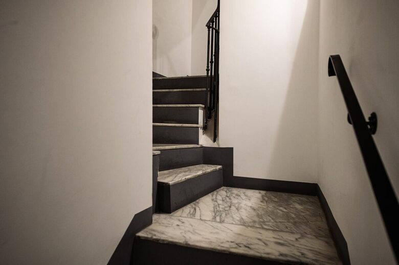 Elegant City Apartment in the Heart of Naples - Naples, Italy