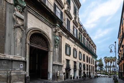 Elegant City Apartment in the Heart of Naples - Naples, Italy