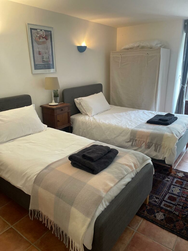 Rustic French Country Escape with Private Pool - Beaumont-du-Périgord, France