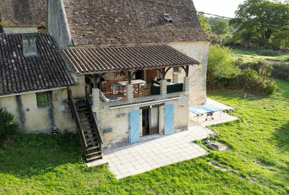 Rustic French Country Escape with Private Pool - Beaumont-du-Périgord, France