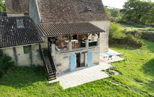Rustic French Country Escape with Private Pool - Beaumont-du-Périgord, France