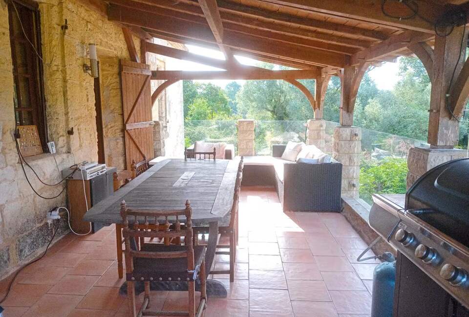 Rustic French Country Escape with Private Pool - Beaumont-du-Périgord, France