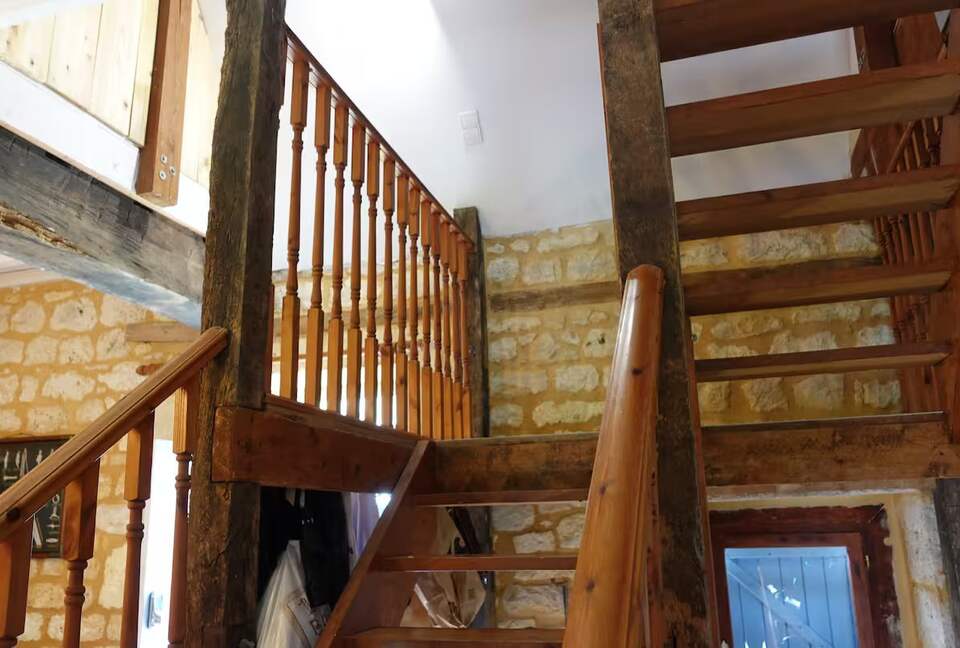 Rustic French Country Escape with Private Pool - Beaumont-du-Périgord, France