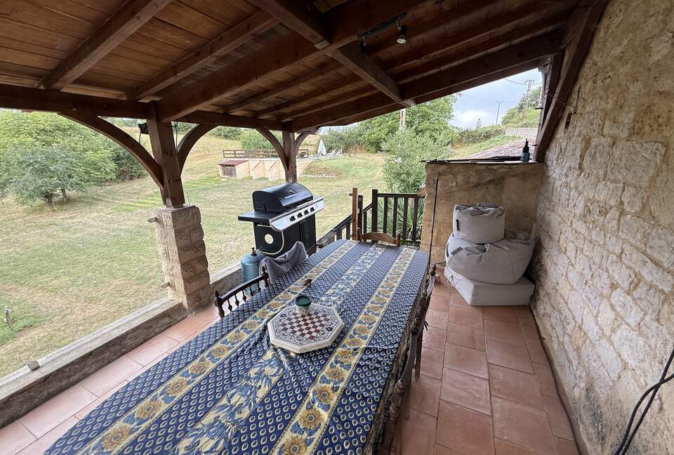 Rustic French Country Escape with Private Pool - Beaumont-du-Périgord, France