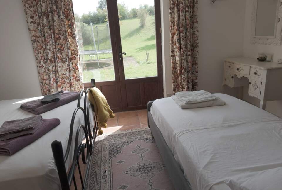 Rustic French Country Escape with Private Pool - Beaumont-du-Périgord, France