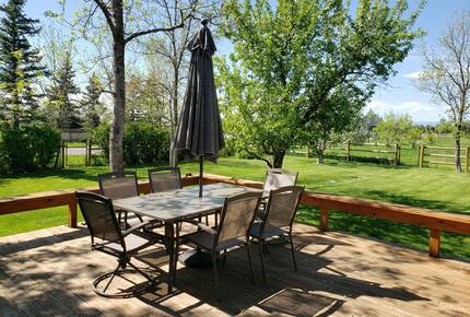 Apple Blossom Retreat | Montana Mountain Living - Bozeman, Montana