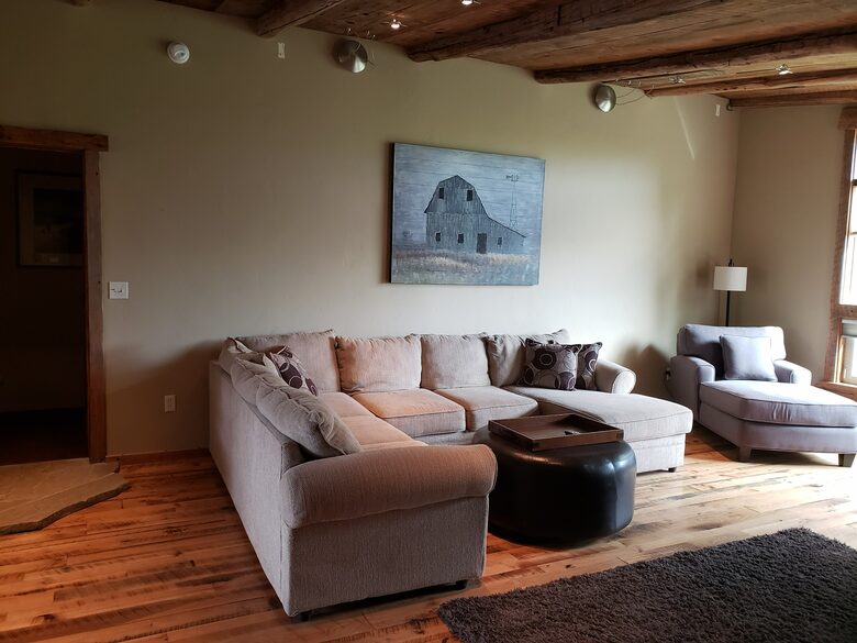 Apple Blossom Retreat | Montana Mountain Living - Bozeman, Montana