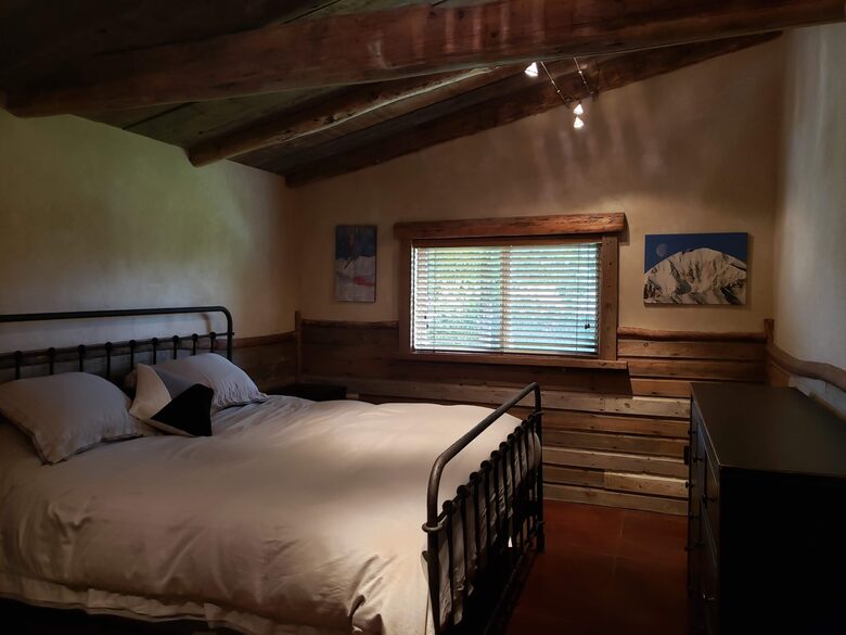 Apple Blossom Retreat | Montana Mountain Living - Bozeman, Montana