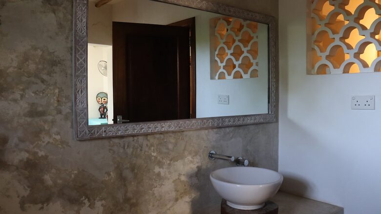 Elegant Coastal Retreat Steps from Africa’s Most Beautiful Beach - Diani Beach, Kenya