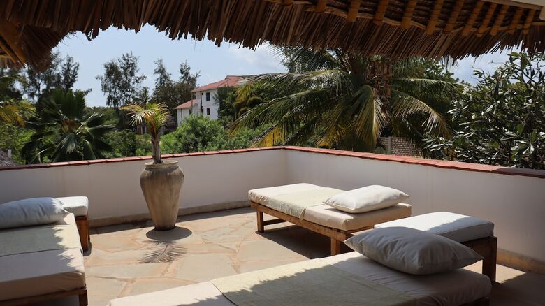 Elegant Coastal Retreat Steps from Africa’s Most Beautiful Beach - Diani Beach, Kenya