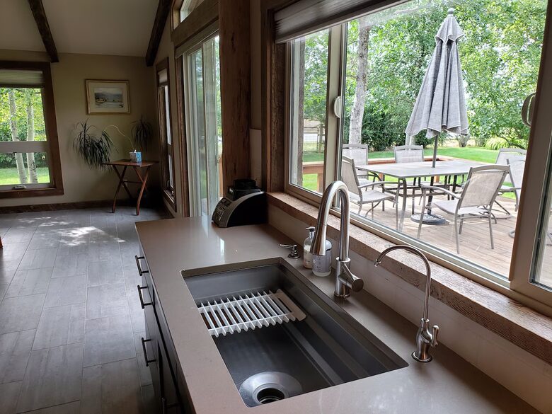 Apple Blossom Retreat | Montana Mountain Living - Bozeman, Montana