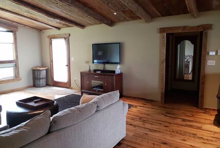 Apple Blossom Retreat | Montana Mountain Living - Bozeman, Montana