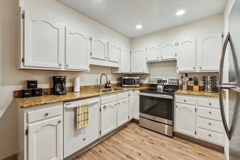 Park Avenue Mountain Retreat - Park City, Utah