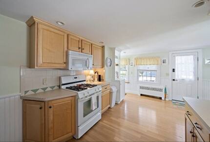 Shore to Please II - Yarmouth, Massachusetts