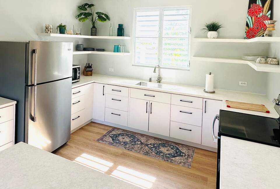 Coastal Comfort in Aguadilla - Aguacate, Puerto Rico