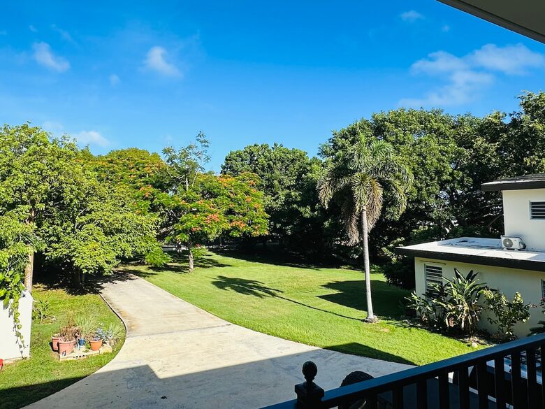 Coastal Comfort in Aguadilla - Aguacate, Puerto Rico