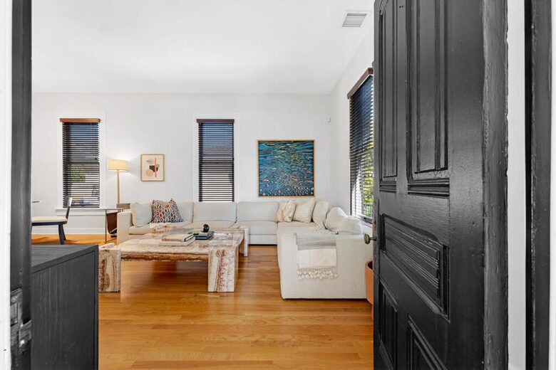 Victorian Sanctuary with Sauna & Speakeasy - Monrovia, California