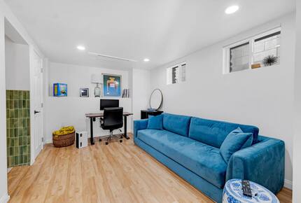 Victorian Sanctuary with Sauna & Speakeasy - Monrovia, California