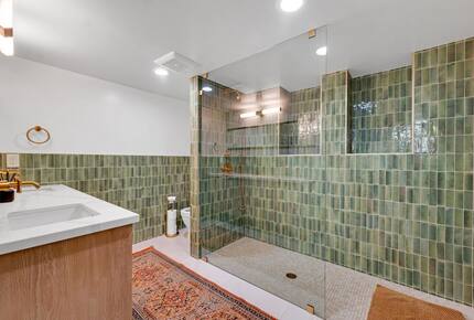 Victorian Sanctuary with Sauna & Speakeasy - Monrovia, California