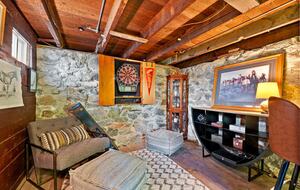 Victorian Sanctuary with Sauna & Speakeasy - Monrovia, California