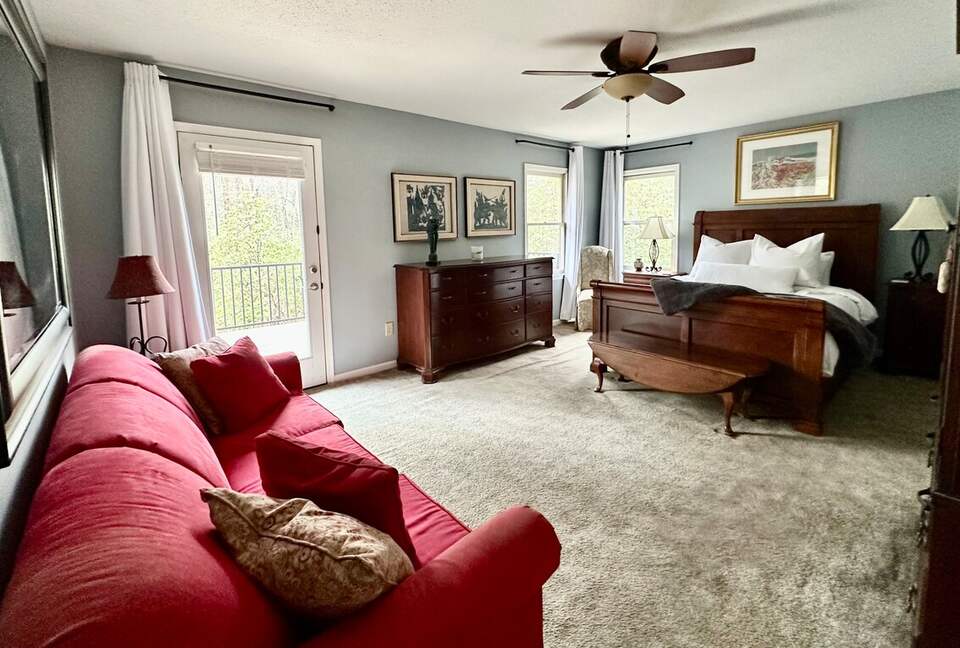 Wooded North Carolina Retreat with Creekside Trail - Brevard, North Carolina