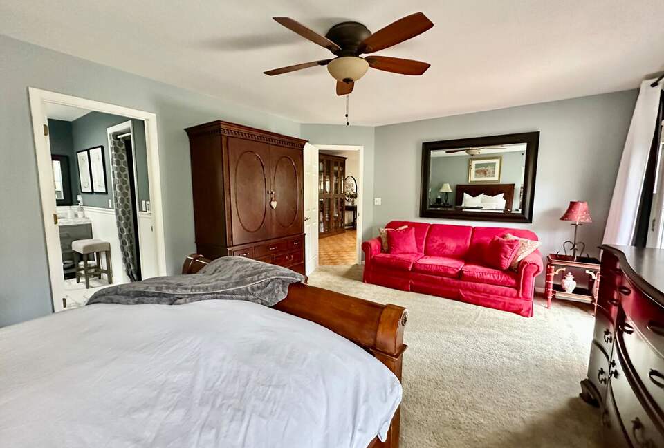 Wooded North Carolina Retreat with Creekside Trail - Brevard, North Carolina