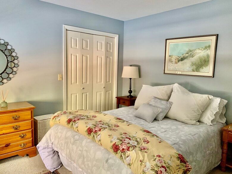 Wooded North Carolina Retreat with Creekside Trail - Brevard, North Carolina