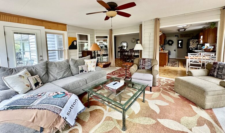 Wooded North Carolina Retreat with Creekside Trail - Brevard, North Carolina