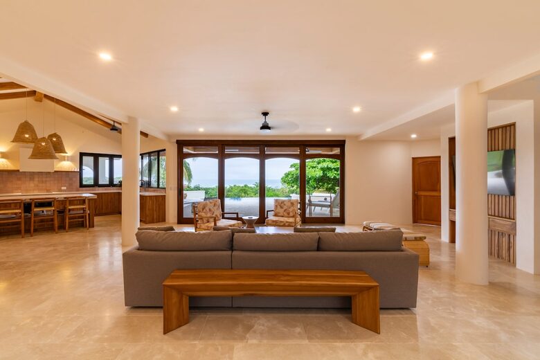 Pura Vida Hilltop Sanctuary - Garza, Costa Rica