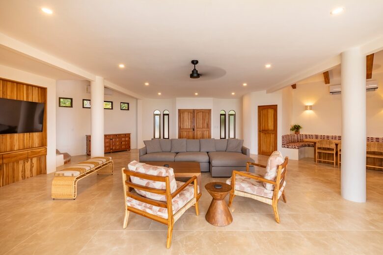 Pura Vida Hilltop Sanctuary - Garza, Costa Rica