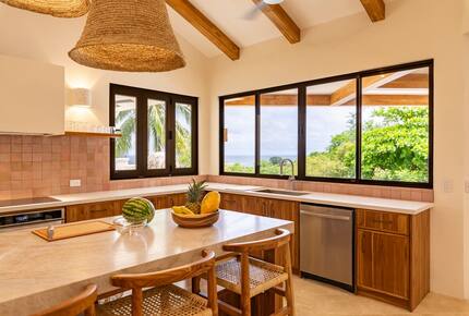 Pura Vida Hilltop Sanctuary - Garza, Costa Rica