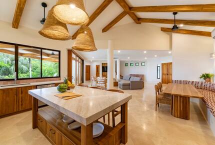 Pura Vida Hilltop Sanctuary - Garza, Costa Rica