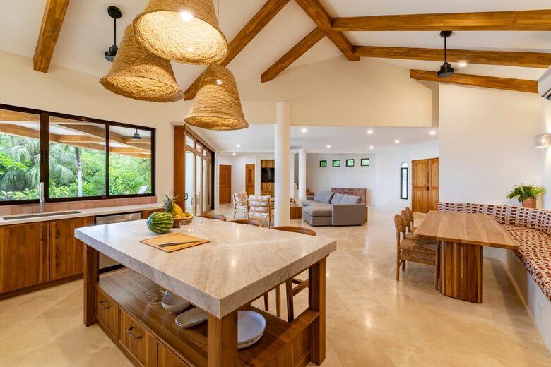 Pura Vida Hilltop Sanctuary - Garza, Costa Rica